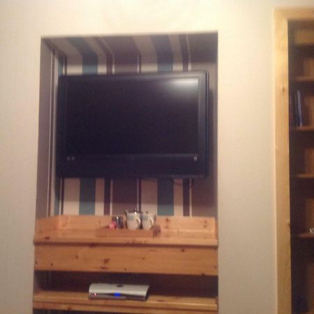 Kells Roadside Apartman Hamnavoe Kültér fotó